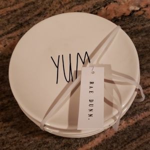 Rae Dunn "YUM" Appetizer plates (4)
